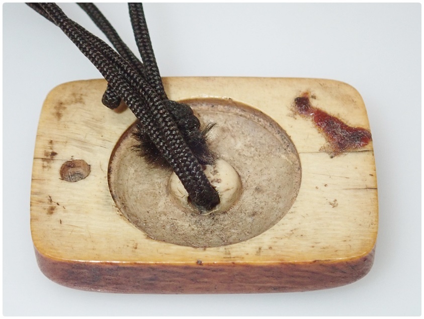 A20U22D 田黄石高彫り 龍戲珠樣 篆刻印 印章 文房具 重2.78kg 高14cm