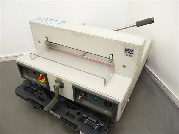 大阪発☆動作確認☆鍵交換済☆学研/GAKKEN/MAITZ ☆IDEAL 電動断裁機 電動裁断機☆GOM-43M 管O182_1