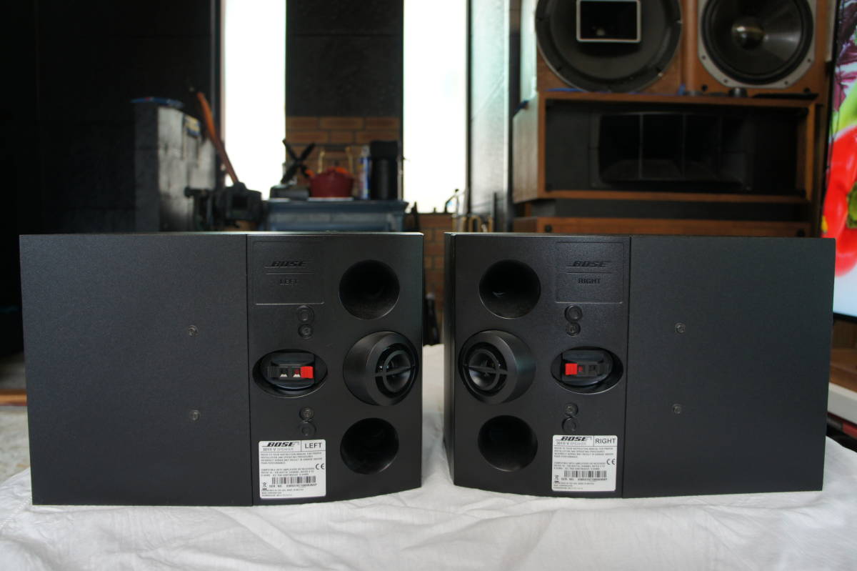 美品！高音質！BOSE 301V スピーカーシステム/ペア スピーカーシステム
