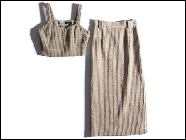 定番人気，正規品 U4564z1 エディットフォールル ワイドコール ビスチェ タイトロングスカート セットアップ S べージュ系 秋冬(ドゥーズィエム クラス)｜売買されたオークション情報、yahooの商品情報をアーカ その他