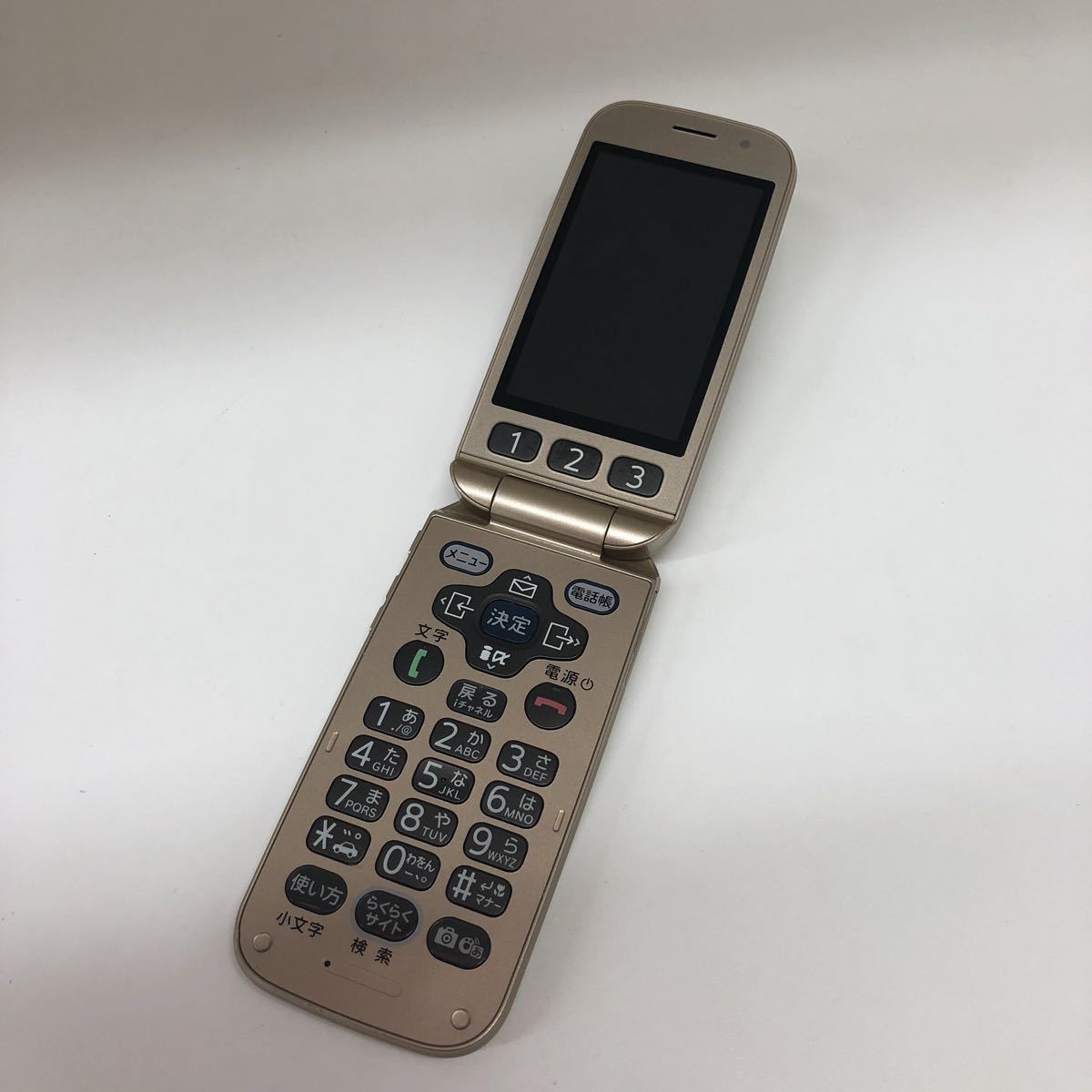  docomo F-08C ゴールド SCG-01860 8/29(携帯電話)｜売買されたオークション情報、yahooの商品情報をアーカイブ公開 - オークファン 富士通