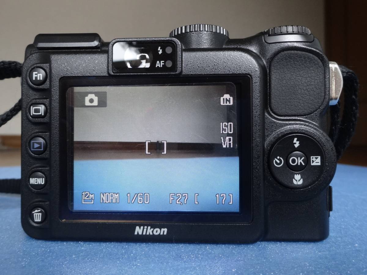 Nikon COOLPIX P5100、12.1メガピクセル、実用品 Nikon Coolpix P5100 