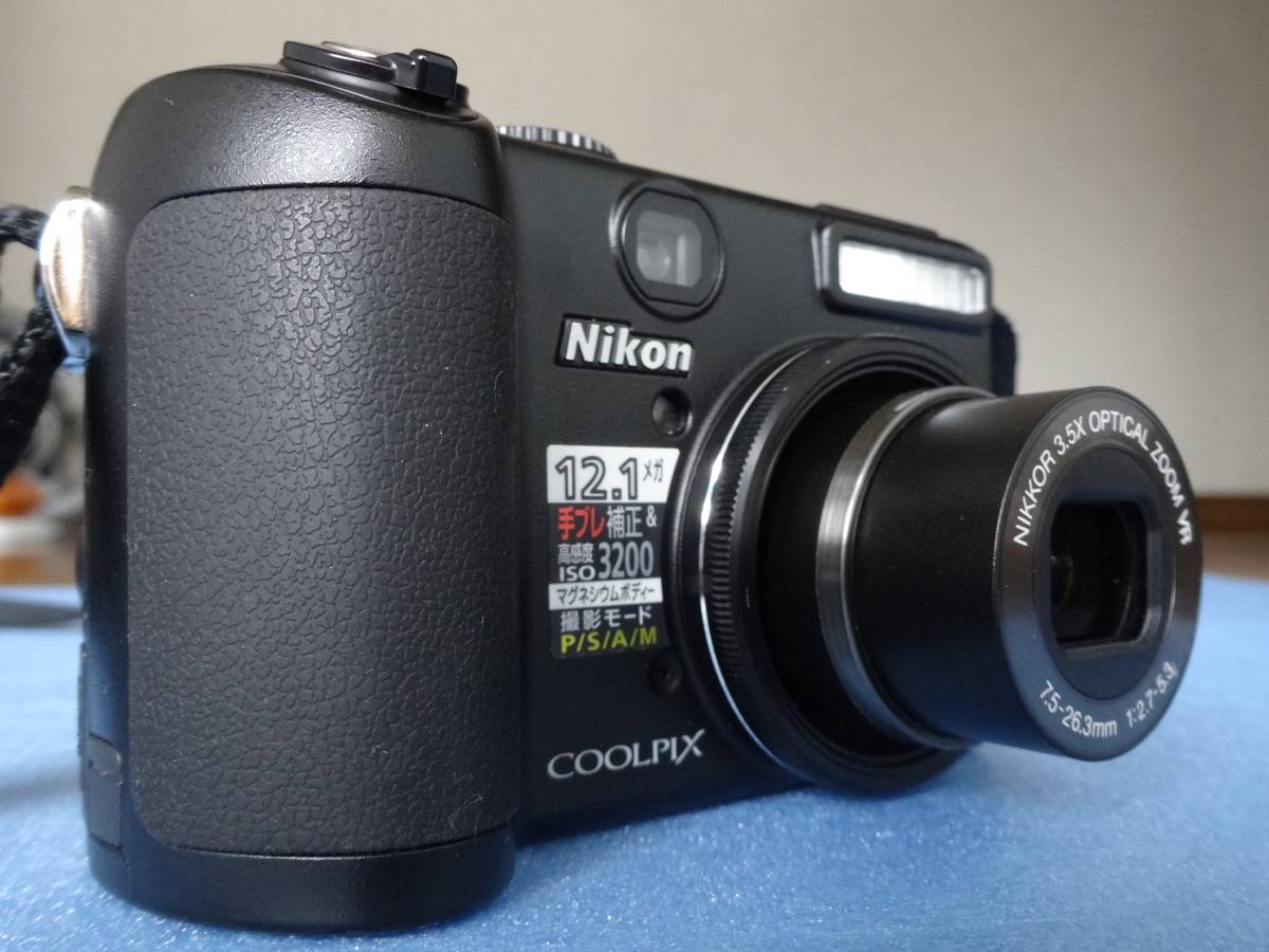 Nikon COOLPIX P5100、12.1メガピクセル、実用品 Nikon Coolpix P5100 