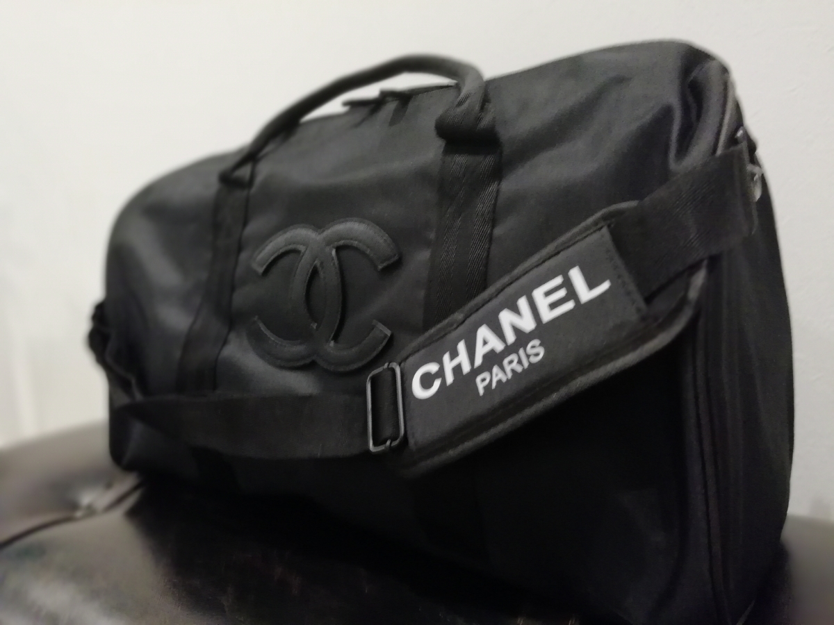 CHANEL ボストンバッグ 未使用 NY限定ノベルティ ブラック 以前こちら