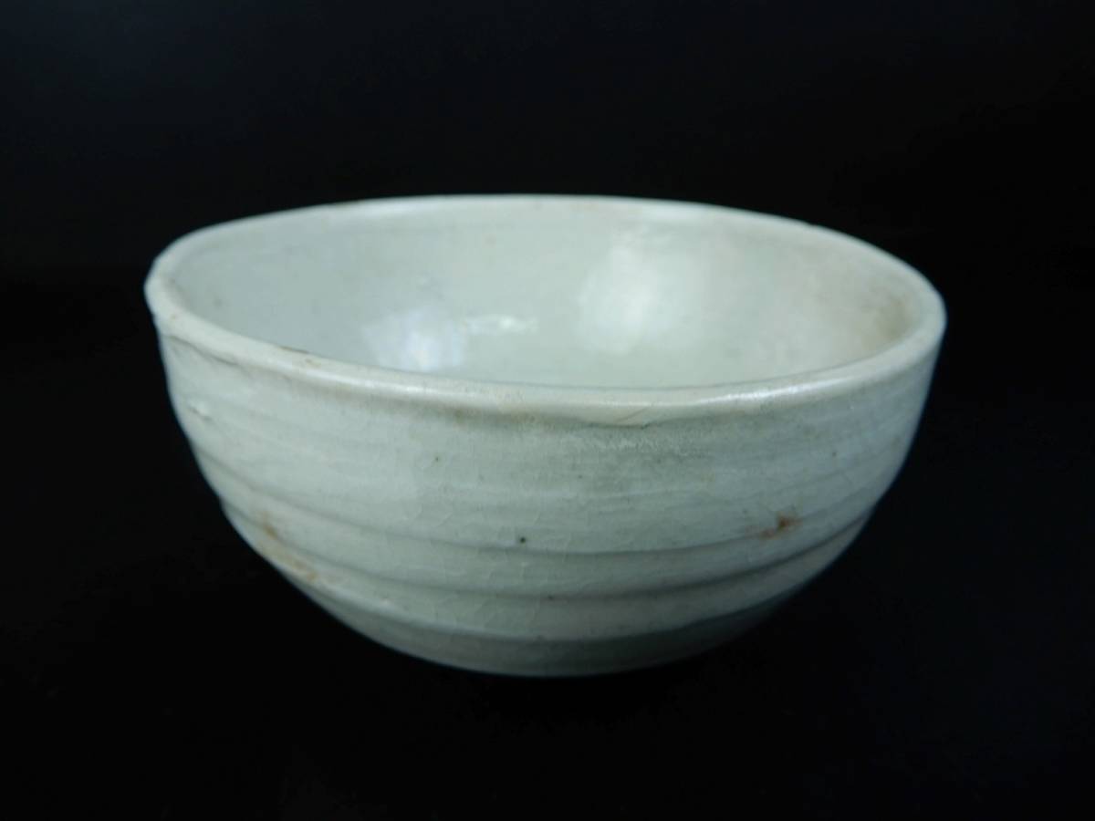 定番人気，新作登場 韓国李朝 白釉盃 美術品 酒器杯徳利 J3077(施釉陶)｜売買されたオークション情報、yahooの商品情報をアーカイブ公開 - オークファン 骨董陶磁器一般