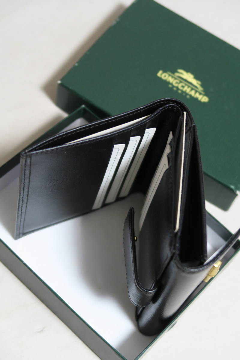 外国製LONCCHAMPーの財布です_3
