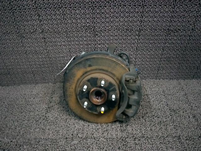 セレナ PC24 右フロントナックルハブ 3W2 40014-4N000