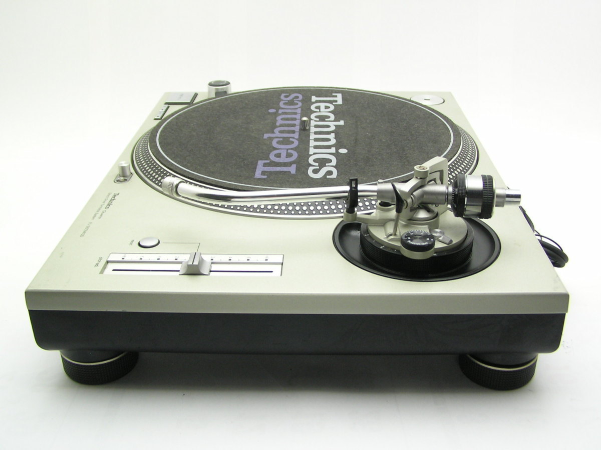 ★ハローカメラ★ 6198 Technics Quartz D.D プレーヤー SL-1200MkⅢD カートリッジなし 難有り動作品「同梱不可」140サイズ_9