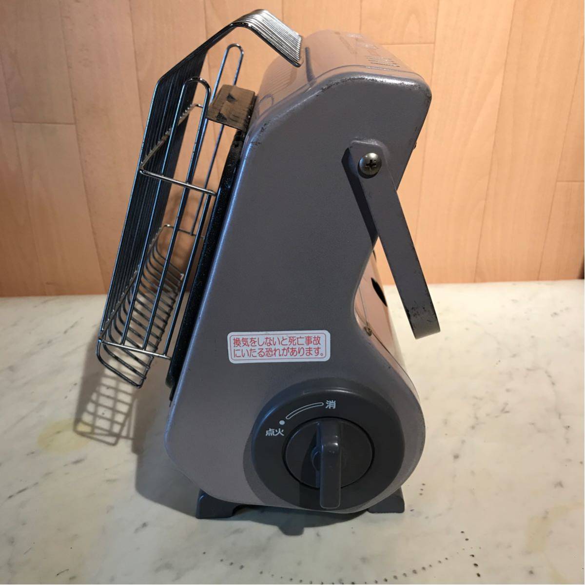 A68★ Iwatani　イワタニ　カセットガスストーブ　CB-STV-2　動作品 Iwatani イワタニ カセットガスストーブ 岩谷産業株式会社 カセットガス暖房機シリーズ・インテリア Iwatani（イワタニ）のカセットガスストーブ3選！メリットや安全に使う