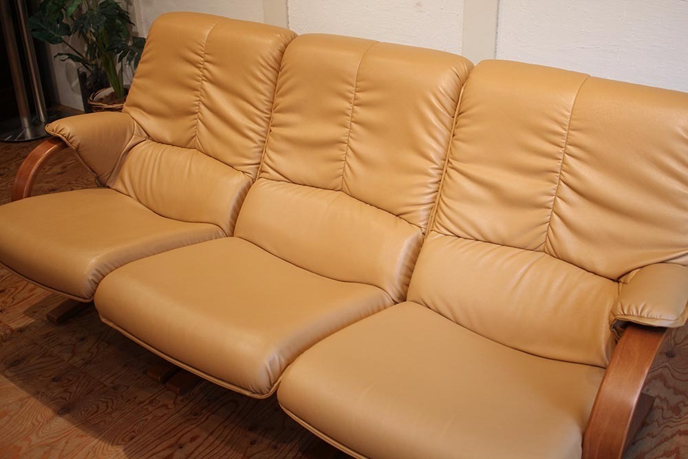 冨士ファニチア トリプルソファ FUJI 曲げ木 FURNITURE ⁄ 3P 35万