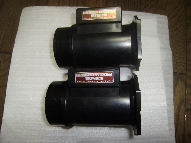 新作，新品 スカイラインGT-R 日産純正エアフロ　２個セット 検bnr32gtrrb26bnr34 22680-05u00