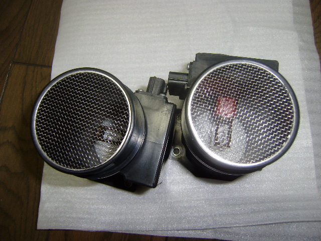 新作，新品 スカイラインGT-R 日産純正エアフロ　２個セット 検bnr32gtrrb26bnr34 22680-05u00