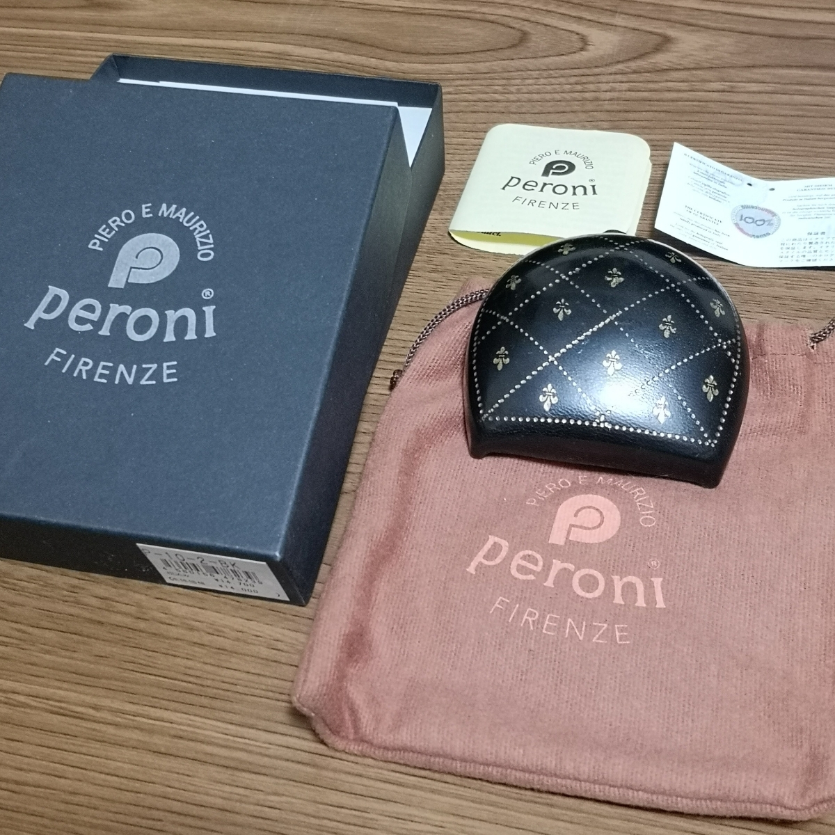 イタリア製のコインケースペロー二（peroni）
