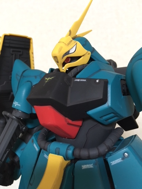 RE 1/100 ヤクトドーガ(ギュネイ・ガス機)完成品 ヤクト・ドーガ