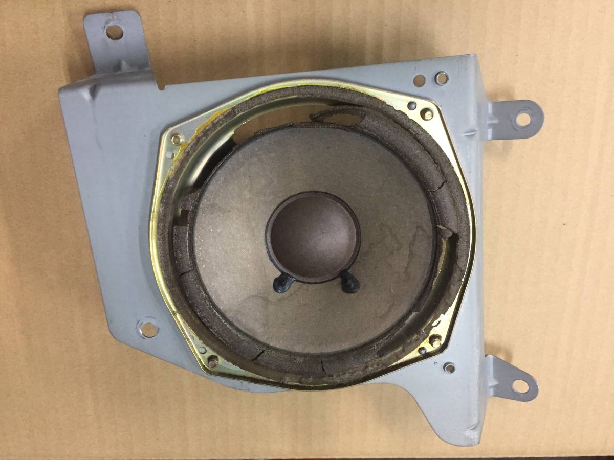 L1-71N ランクル ランドクルーザー 80 FZJ80G リヤ リア 右 後