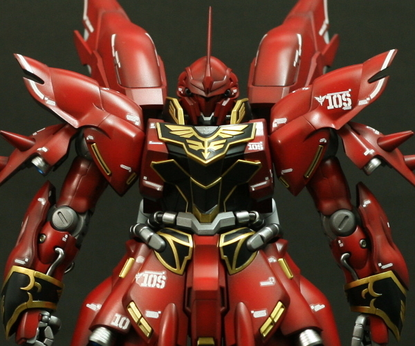 MG1/100 シナンジュ一部塗装完成品 MG シナンジュ 1⁄100 0 一部 1/100 MG　シナンジュ　完成品　キャンディ塗装