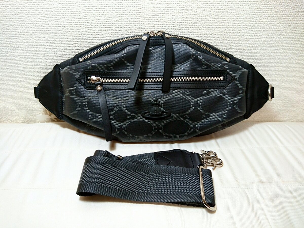Vivienne Westwood ヴィヴィアン ウエストウッド Westwood