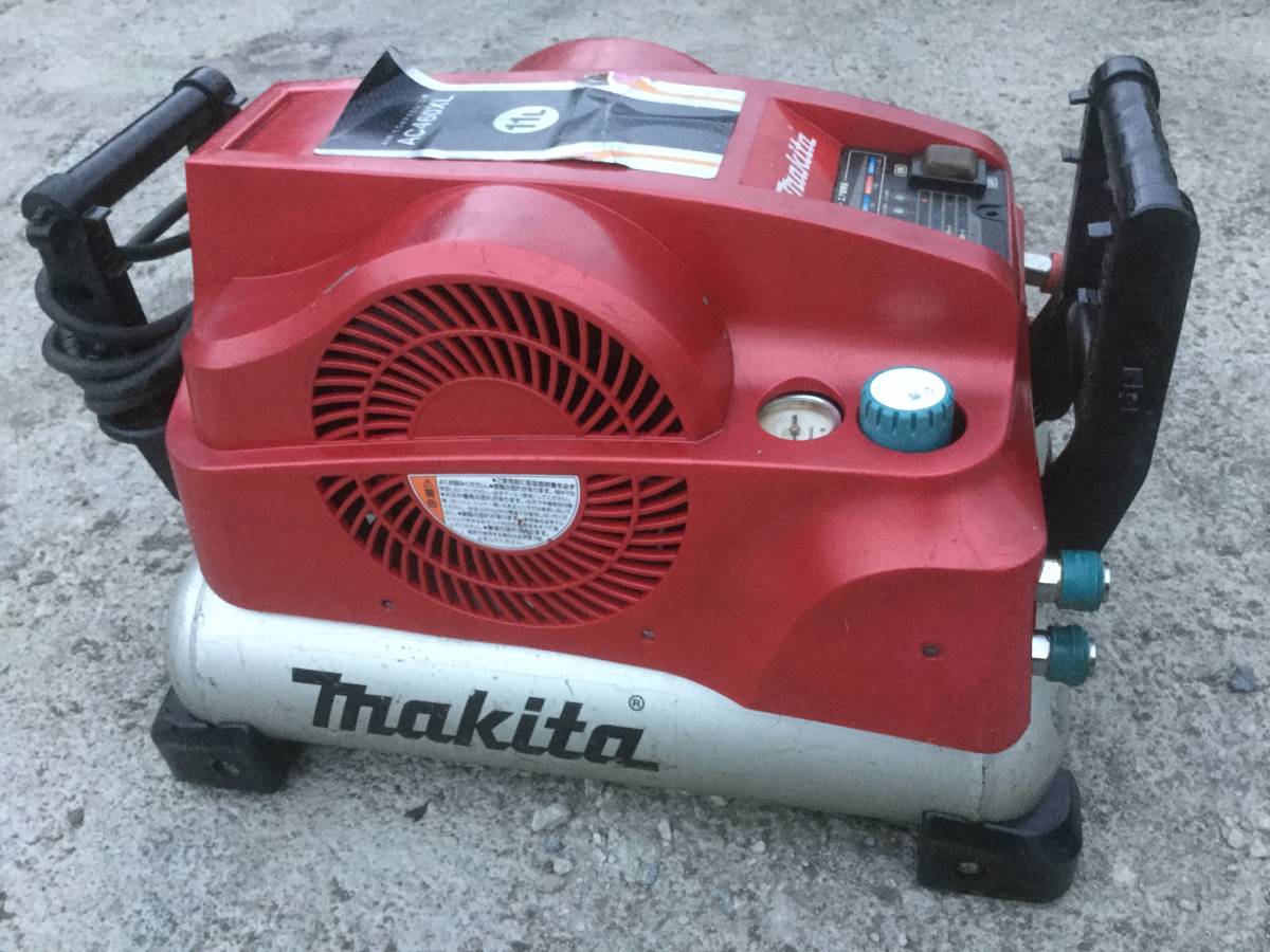 エアーコンプレッサー　ジャンク makita AC460XL 100V マキタ エアコンプレッサー ジャンク 引取可能