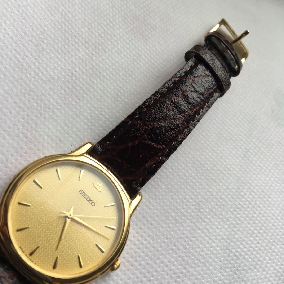 SEIKO クレドール V701-7A80 メンズクオーツ セイコー 腕時計の入札 