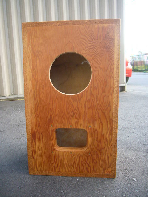 スピーカー　エンクロージャー　20cmまで　加工無料！ CoolSSD-5Gシリーズ バスレフ型エンクロージャー | ベアホーン BearHorn