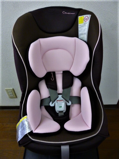 USED 洗浄済み コッコロS UX コンビ チャイルドシート 新生児～4才 