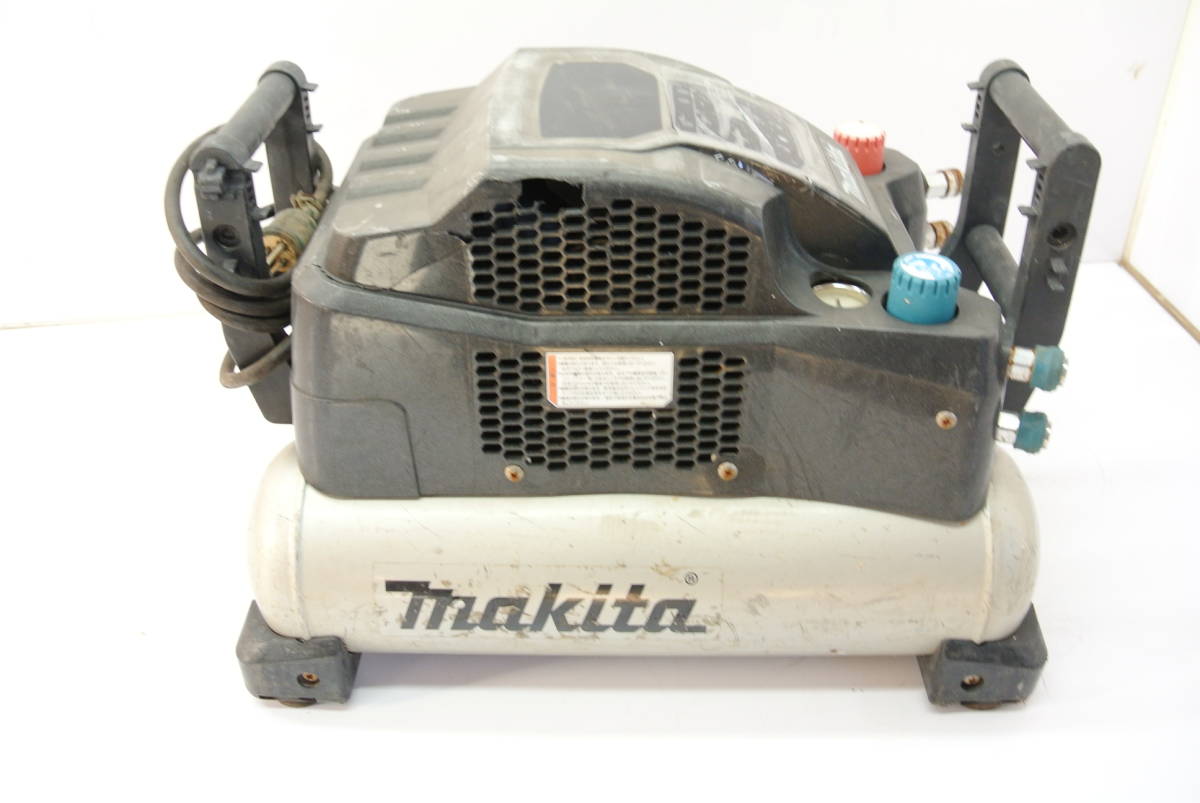マキタ エアーコンプレッサー ジャンク品 AC461XG 【公式通販】