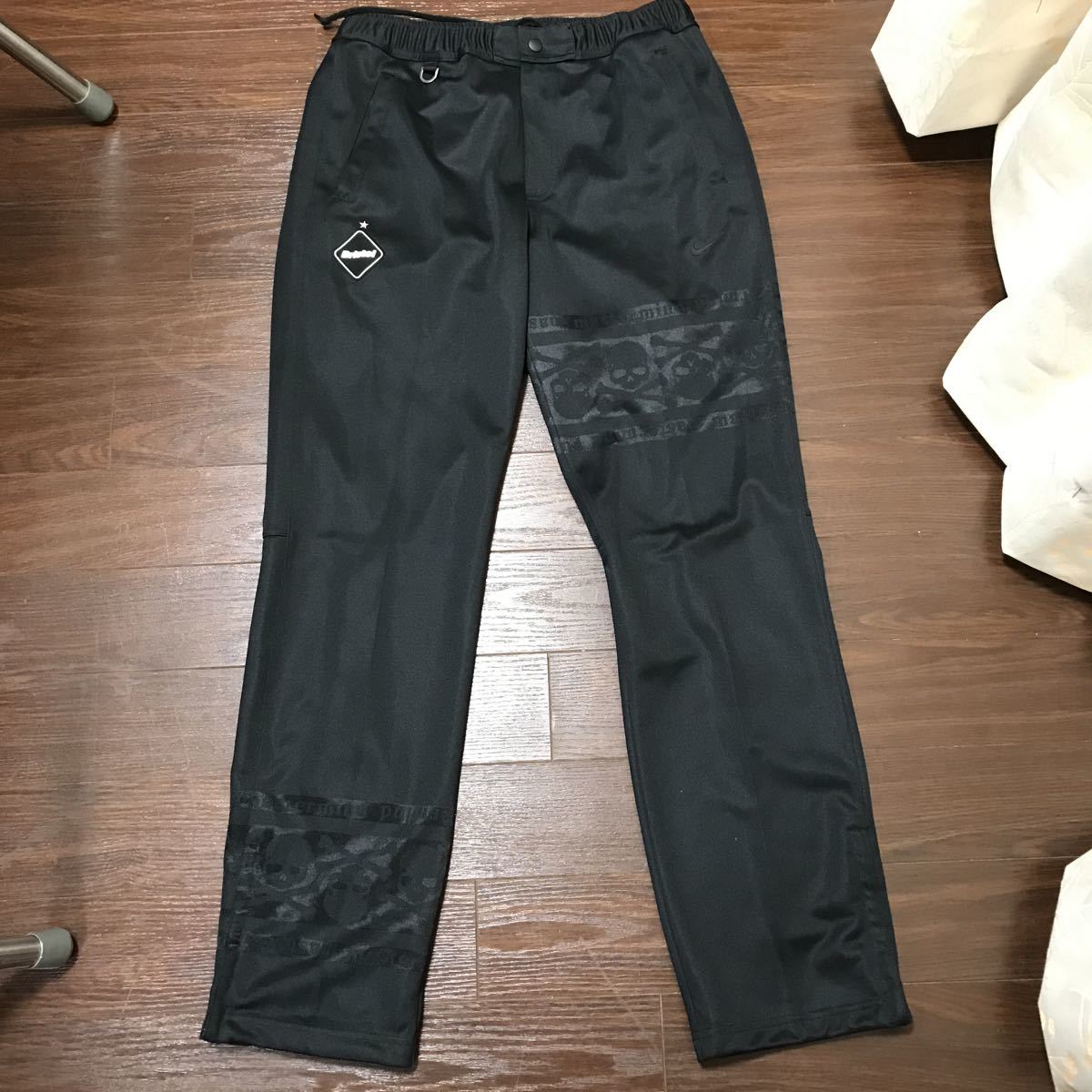 F.C.R.B×NIKE×マスターマインド コラボセットアップ