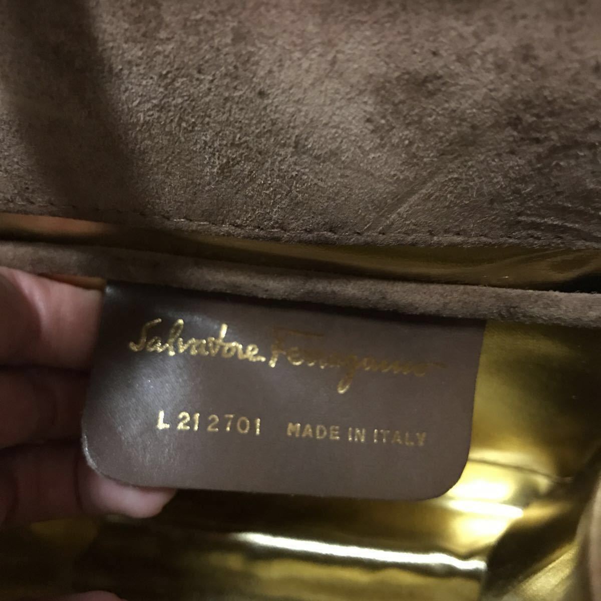 【超激レア】フェラガモ ヴィンテージ フリンジ ショルダーバッグ スエード ブラウン 正規品 Ferragamo フェラガモ Salvatore 斜め掛け (サルヴァトーレ ハンドバッグ