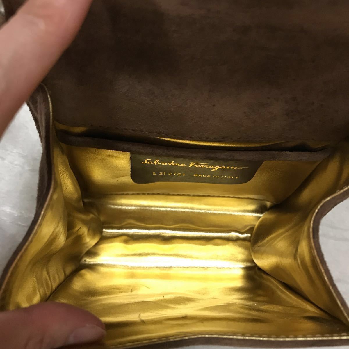 【超激レア】フェラガモ ヴィンテージ フリンジ ショルダーバッグ スエード ブラウン 正規品 Ferragamo フェラガモ Salvatore 斜め掛け (サルヴァトーレ ハンドバッグ