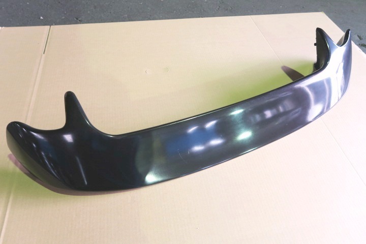 ■ 日産マーチ K13 純正リアスポイラー 紫色系（色番号 GAB） 中古 ■