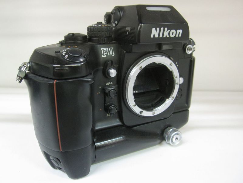 ジャンク扱い カメラボディ 4点まとめ Nikon F-801 Canon EOS kiss Contax N1 Nikon F4 未検品 動作不明