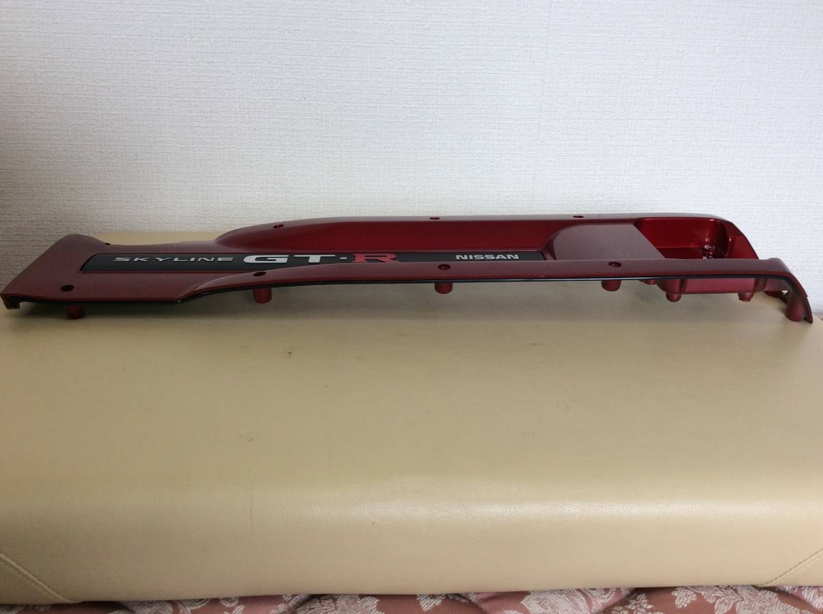 GT-R BNR34 日産純正 オーナメントロッカーカバー プラグカバー RB26用 
