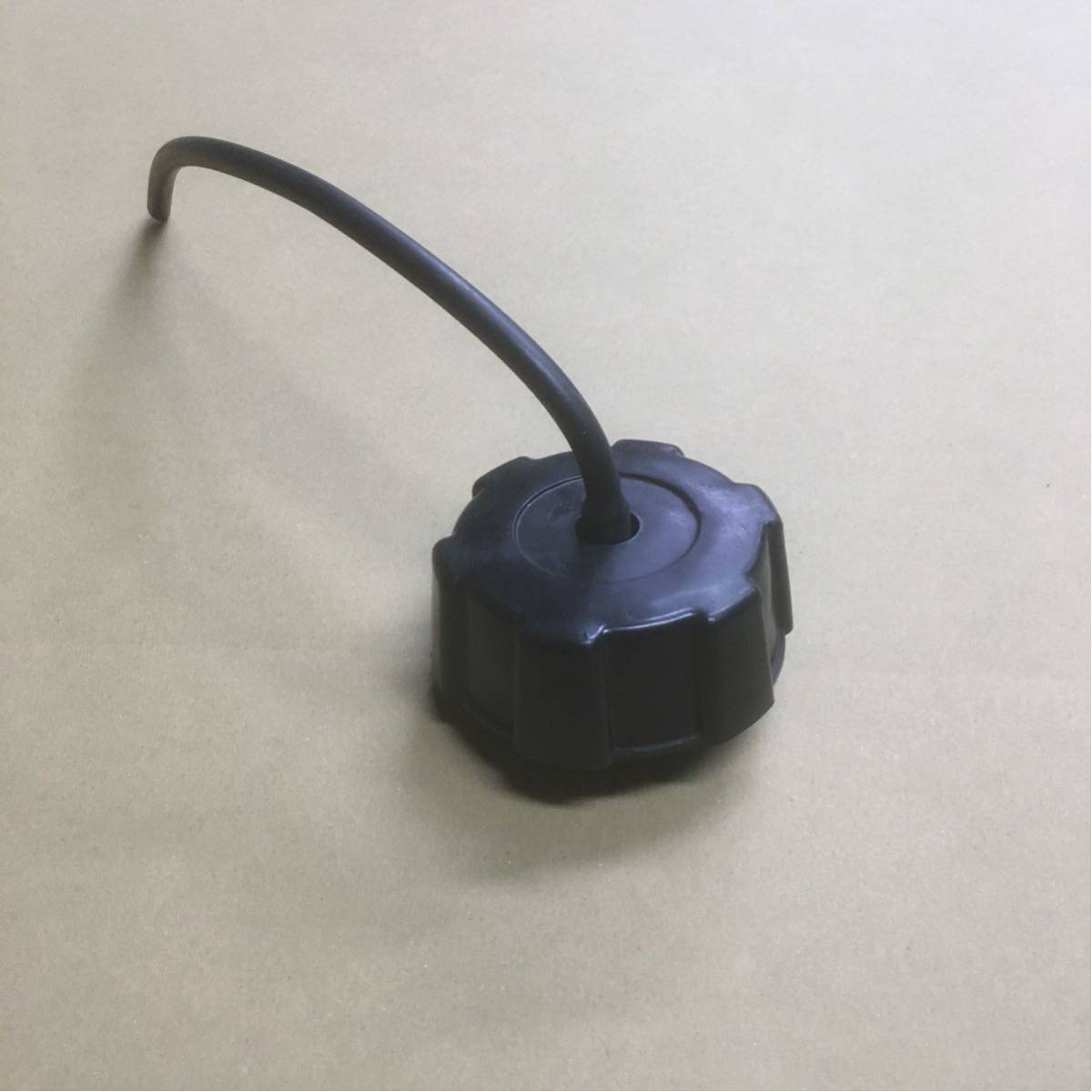 ATV 四輪バギー 燃料タンク キャップ プラスチックタンク 樹脂タンク用_1