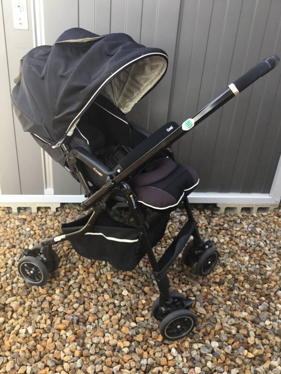 美品☆コンビ ベビーカー メチャカル ハンディ オート4キャス plus エッグショックブラック 黒