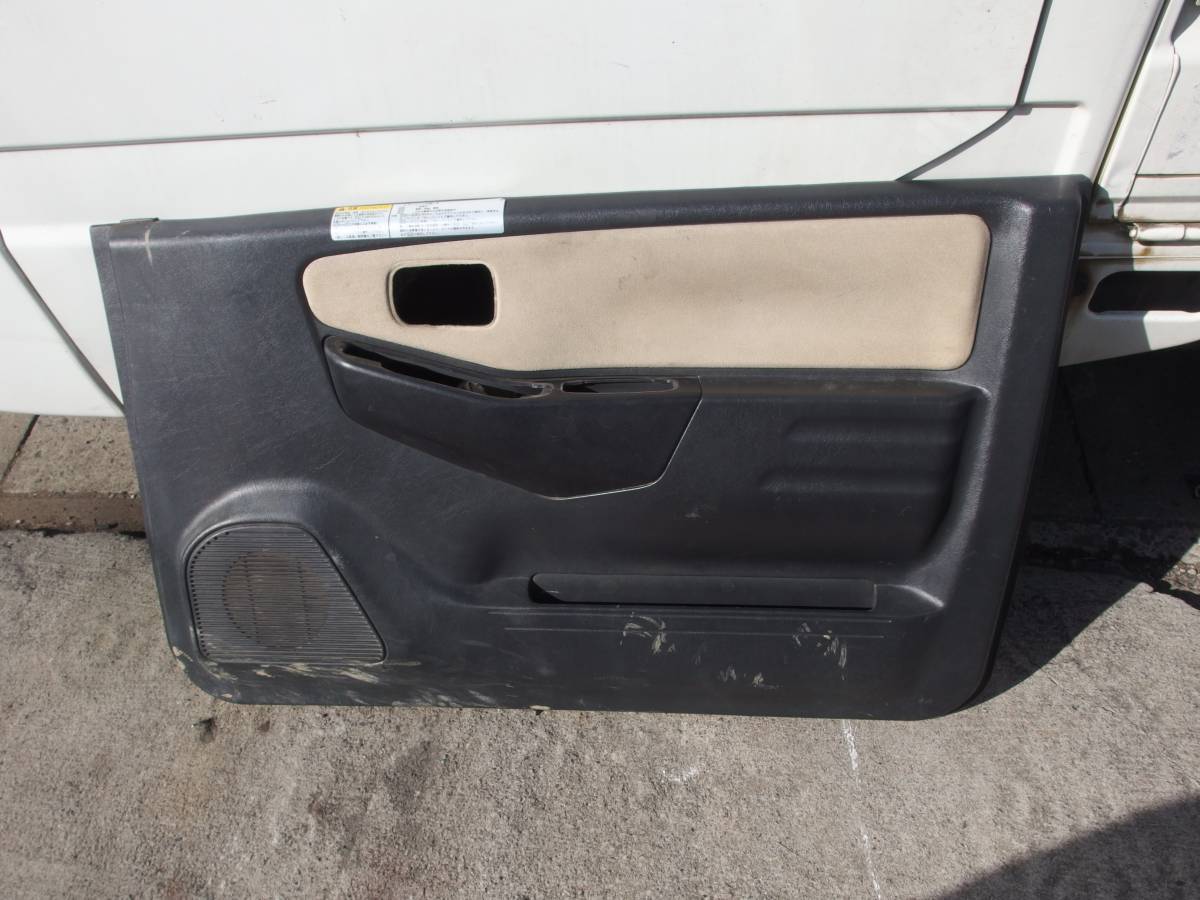 【即決】パジェロミニ　H58A 右フロント　内張　トリム_1