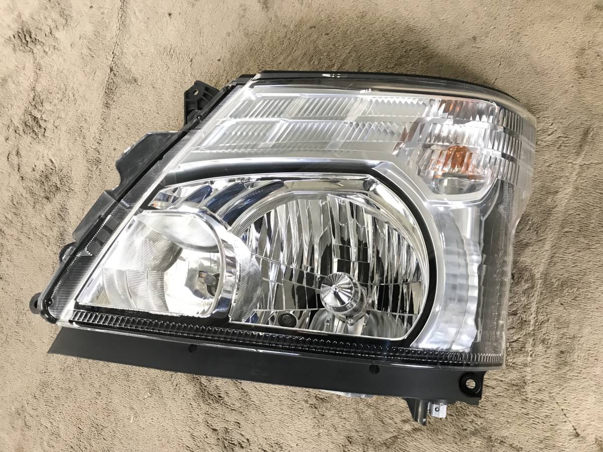 日野 デュトロ ヘッドライト 純正タイプ トヨタ XZU650M左ヘッドライト