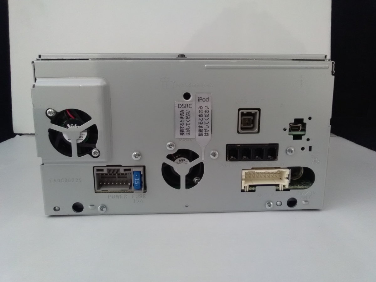 パナソニック Panasonic CN-RA03D メモリーナビ ストラーダ 地デジ