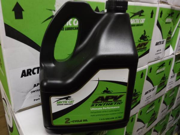 Arctic Cat 2st 純正オイル APV m8000 m1000 m800 m8 キャット オイル　2スト　