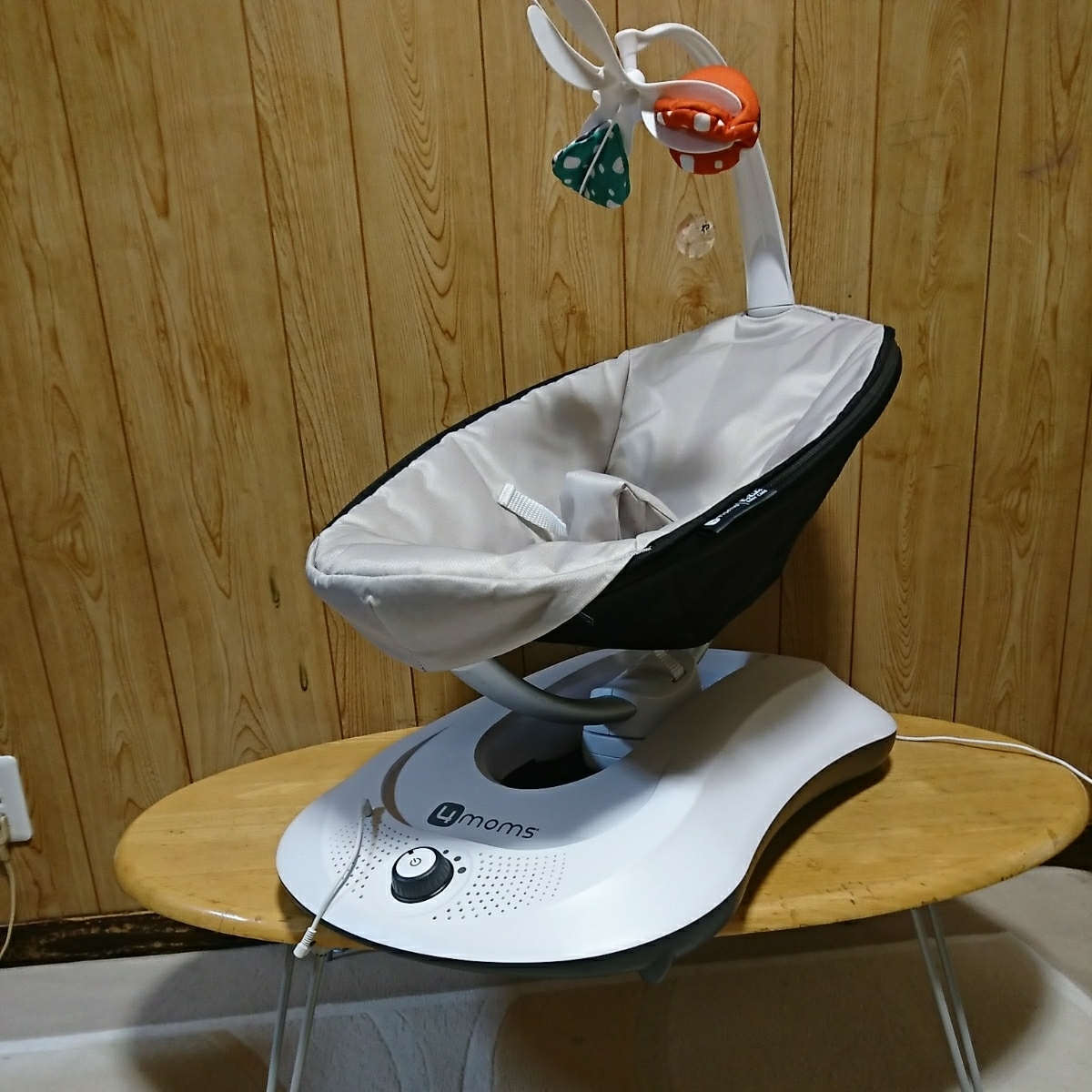 4moms 電動バウンサー ロッカルー rockaRoo - メルカリ 4momsの中古 
