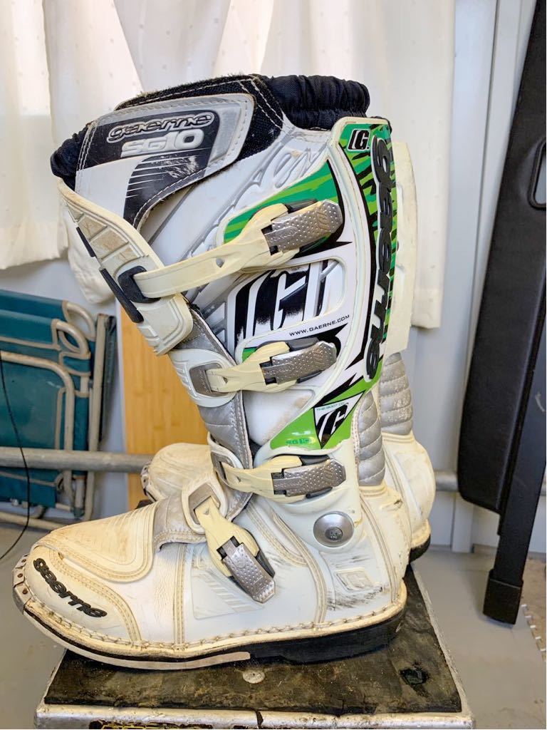ガエルネSG10中古モトクロスブーツ