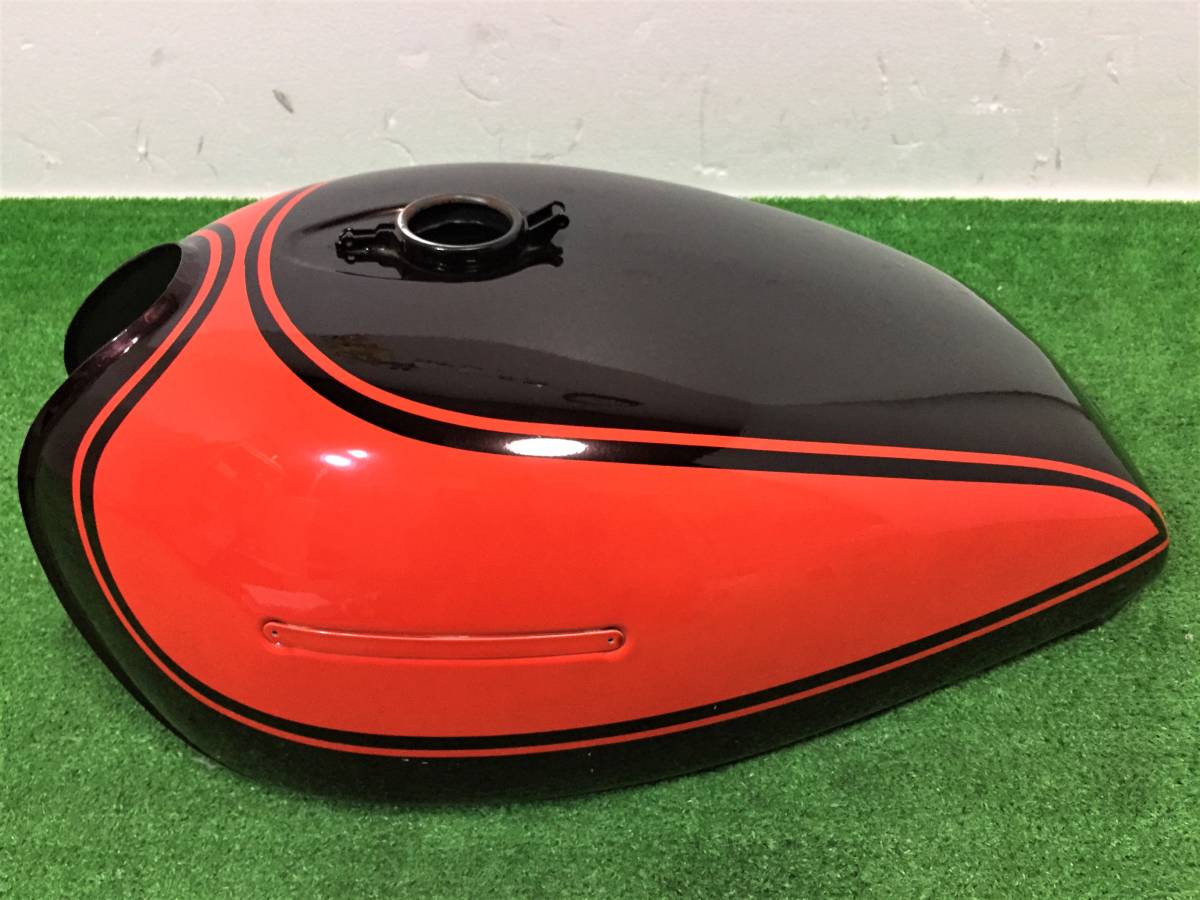 Z1 Z2 火の玉カラー タンク(美品) Z1 Z2タンク。火の玉カラー。 Z2