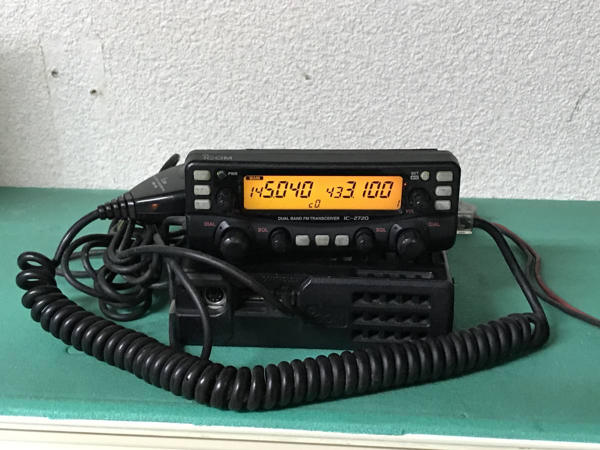 ICOM IC-2720ジャンク ICOM IC-2720D 144/430MHZ 中古品 受信不良 ジャンク ICOMIC2720D中古