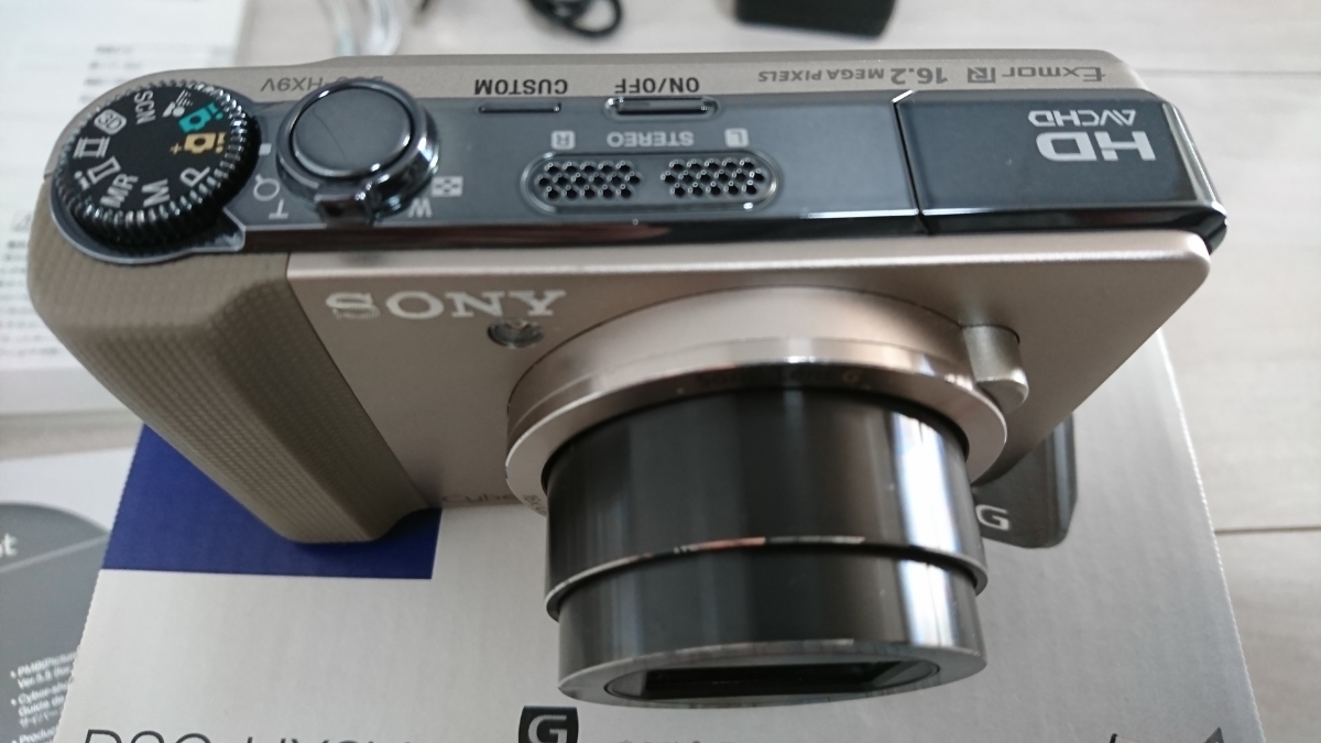 ★☆極美品 SONY Cyber-shot DSC-HX9V 光学16倍《元箱・付属品完備・純正バッテリー2個・HDMIケーブル》☆★_3