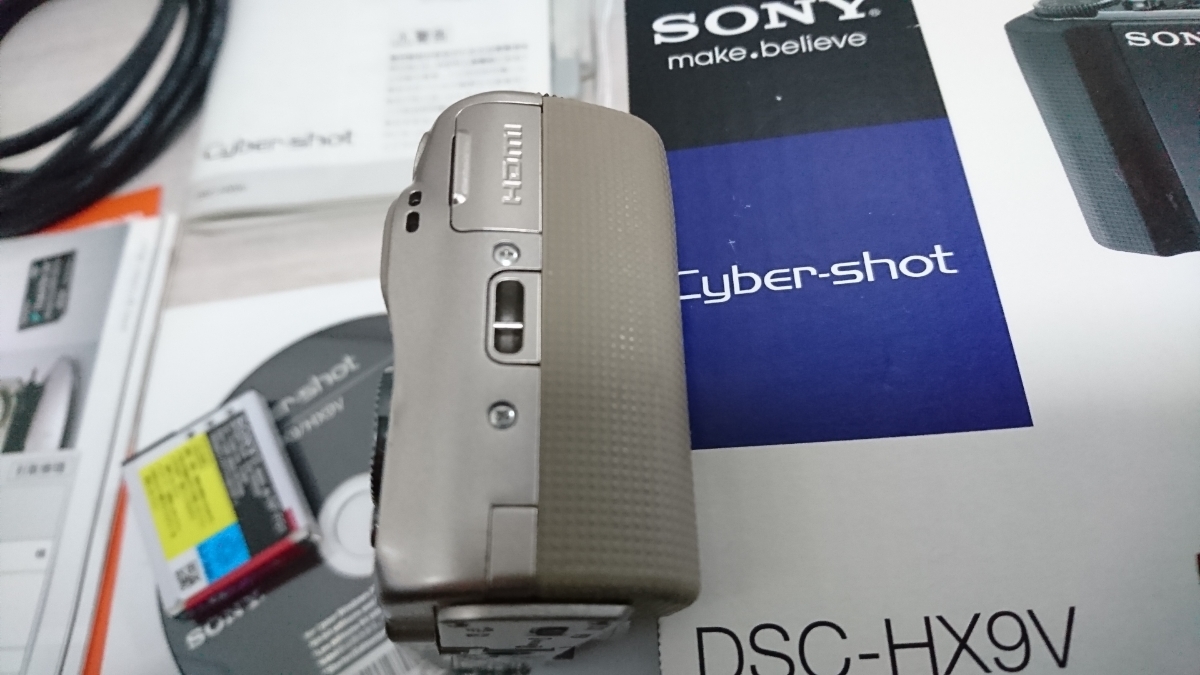 ★☆極美品 SONY Cyber-shot DSC-HX9V 光学16倍《元箱・付属品完備・純正バッテリー2個・HDMIケーブル》☆★_9