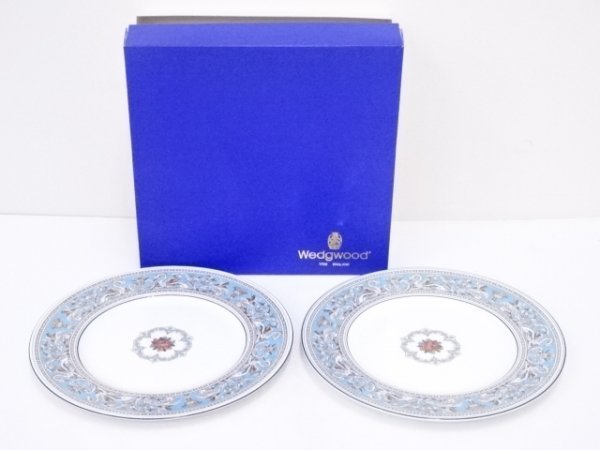 大得価，安い WEDGWOOD ウェッジウッド フロレンティーンターコイズ プレートペア(ウェッジウッド)｜売買されたオークション情報、yahooの商品情報をアーカイブ公開 - オークファン ウェッジウッド