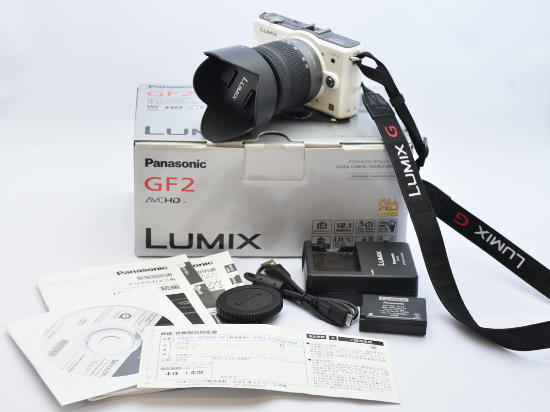 Panasonic パナソニック　GF2　本体と14-42mmズームレンズ_1