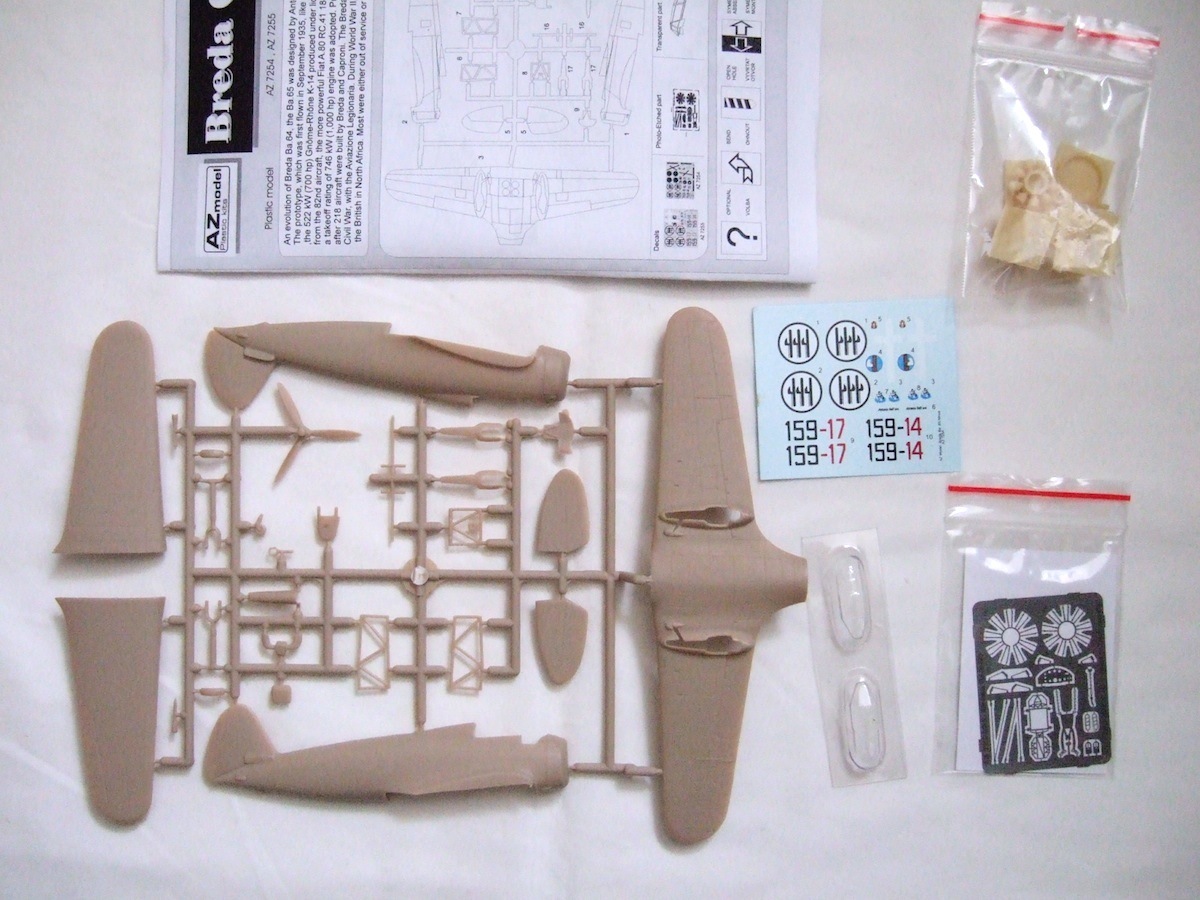 AZ モデル 1/72 ブレダ Ba.65 A80 “イン アフリカ”/伊 イタリア AZ Model Breda