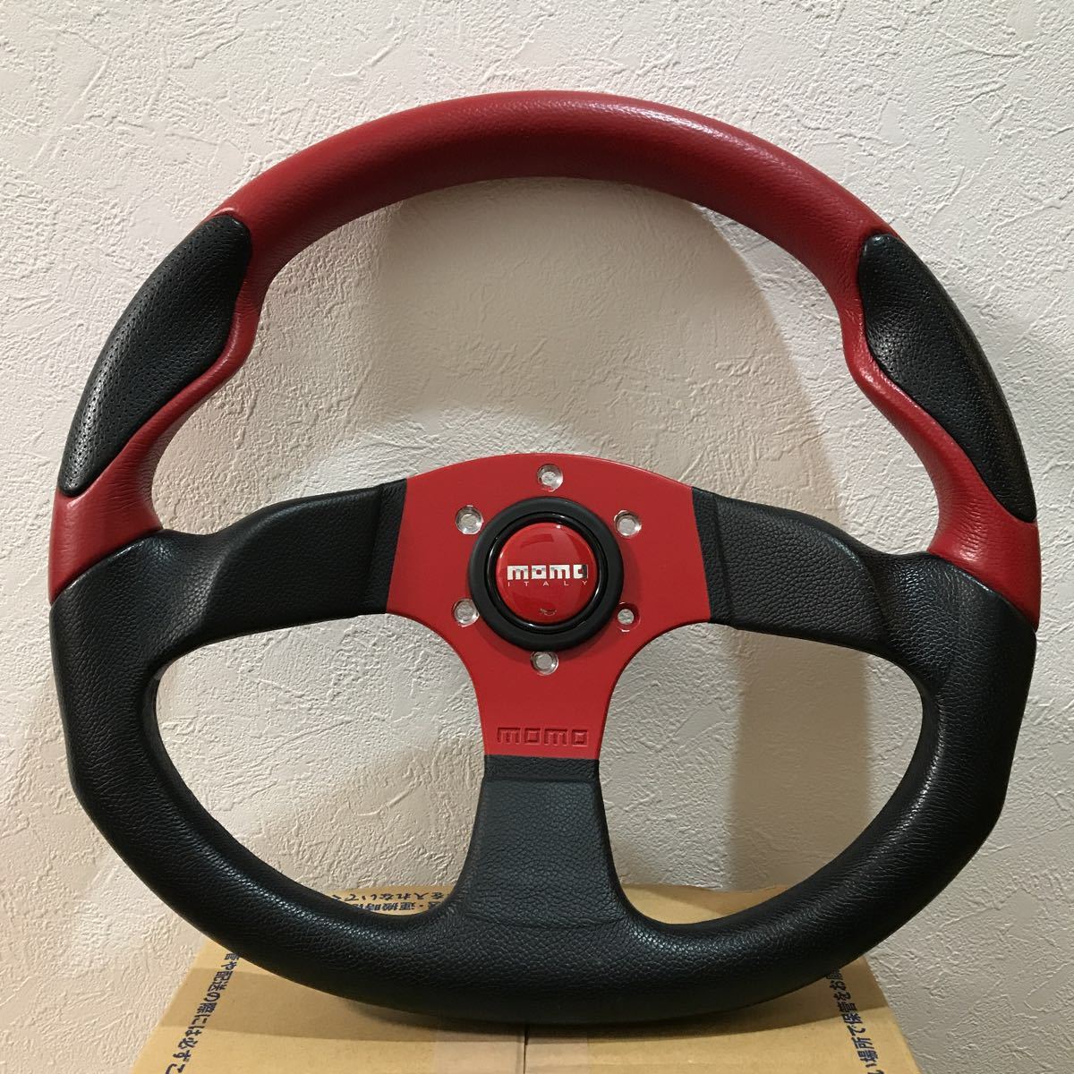 MOMO TUNER モモ チューナー 35Φ MOMO/モモ正規品ステアリング TUNER チューナー35Φ ブラックスポーク T