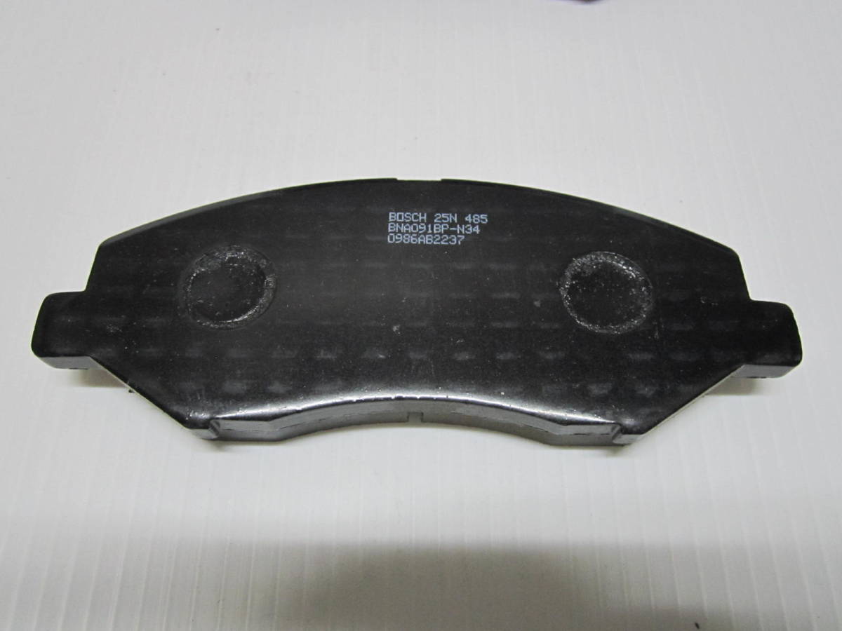 BOSCH製 フロントブレーキパッド 　スカイライン　HR34　日本製新品 フロントブレーキパッド、ディスクローター 日産・スカイライン(HR34) ER34 適合 日産 日産・スカイライン（ＨＲ34）ＡＴＦ、ＡＴストレーナー、他取替作業
