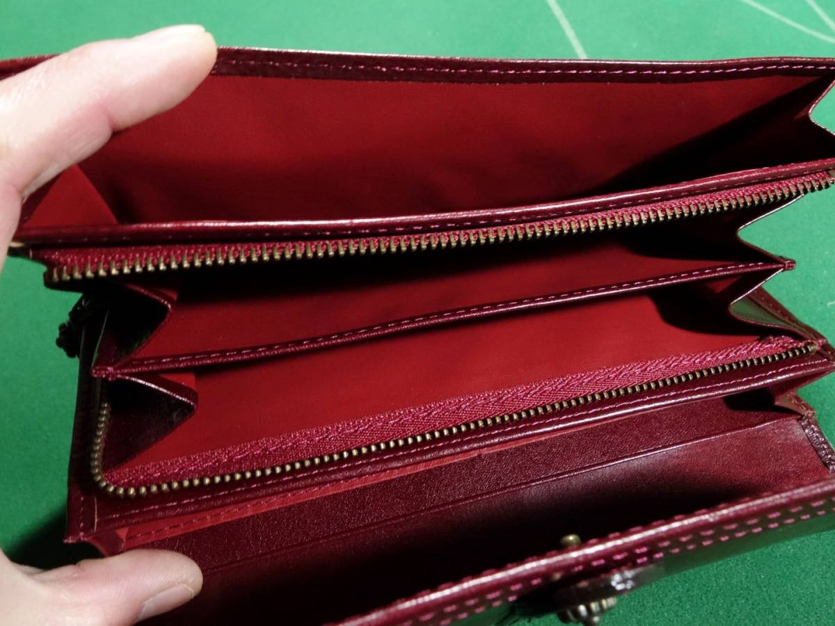 □Dakota ダコタ イタリアンレザー製 リードクラシック 長財布 